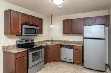 Main picture of Boulder Pointe Town Homes