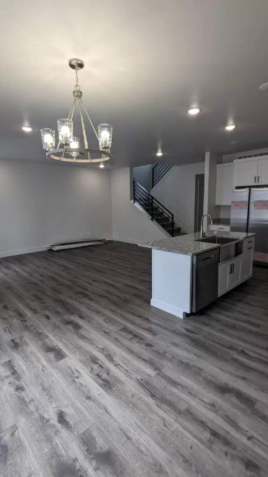 Main picture of 267 Blue Sky Ct