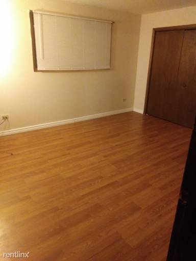 Main picture of 3400 W 55th St