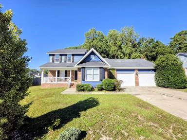 Main picture of 2419 Lull Water Dr