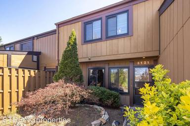 Main picture of 3121 Covington St