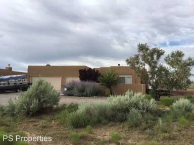 Main picture of 1674 17th Ave SE