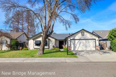 Main picture of 1865 Filmore Way