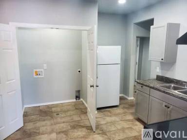 Main picture of 535 S Grant Ave