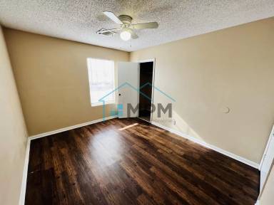 Main picture of 115 Jennifer Ln