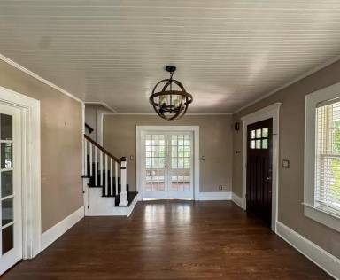 Main picture of 411 Cape Fear Ave