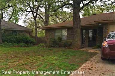 Main picture of 808 N Markwell Ave