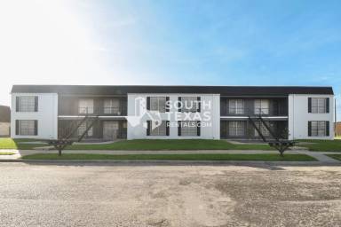 Main picture of 102 Palmwood Dr
