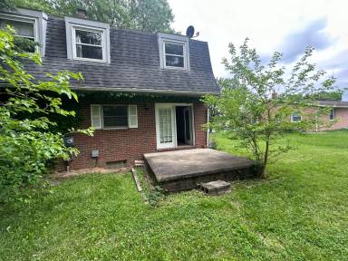 Main picture of 6543 Lake O Springs Ave NW