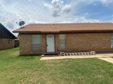 Main picture of 728 Redbird Ln