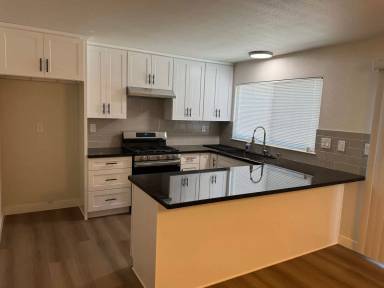 Main picture of 7750 Wooddale Way