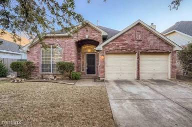 Main picture of 4625 Belladonna Dr