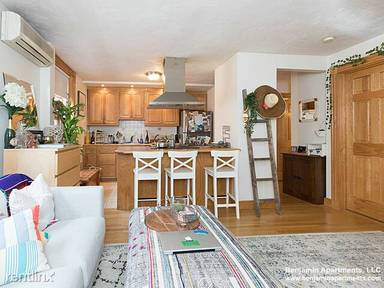 Main picture of 61 Anderson St