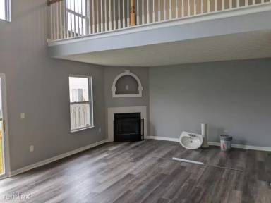 Main picture of 690 Faith Ann Dr