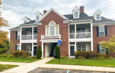 Main picture of 952 W Summerfield Glen Cir