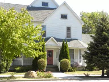 Main picture of 79 N Cass St