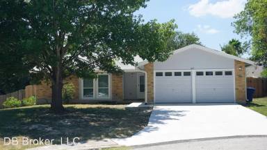 Main picture of 2107 Dove Crk