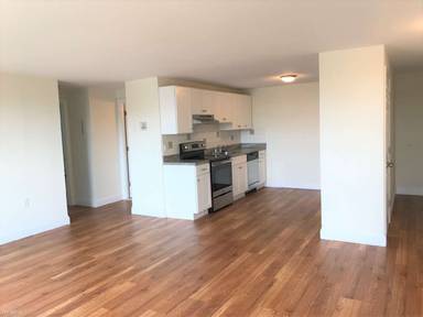 Main picture of 270 Highland Ave