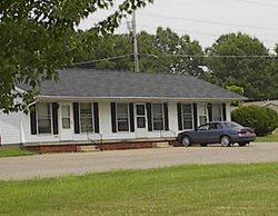 Main picture of 1741 Olive Ct