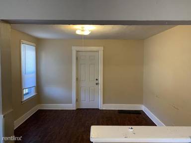 Main picture of 2 Cross St