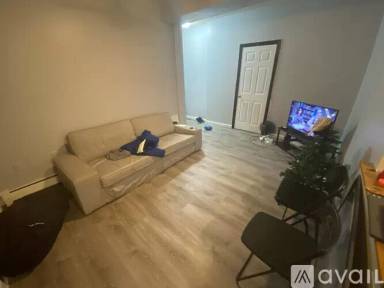 Main picture of 618 Columbus Ave
