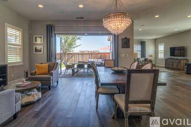 Main picture of 5535 Cannes Way