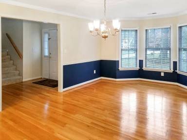 Main picture of 7704 Middlefield Mews