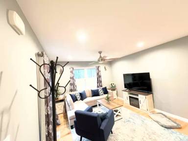 Main picture of 2420 Middle River Rd