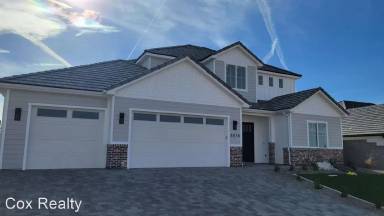 Main picture of 3018 E Broken Mesa Dr