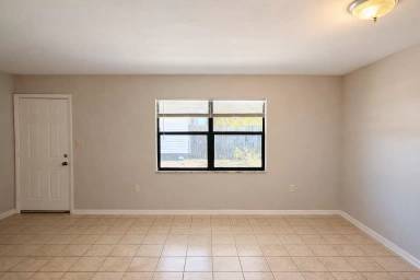 Main picture of 2068 Franklin St