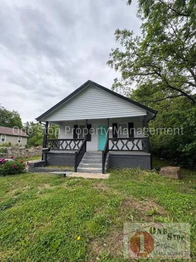 Main picture of 5711 Jackson Ave