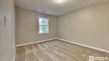 Main picture of 216 Woods Ream Dr