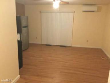 Main picture of 1051 South Ave