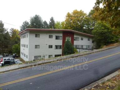 Main picture of 960 NE B St