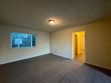 Main picture of 2230 Wall St