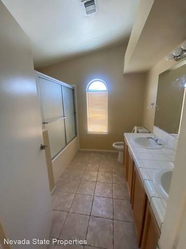 Main picture of 156 Drifting Sand Ct