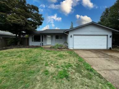 Main picture of 2083 Amirante St