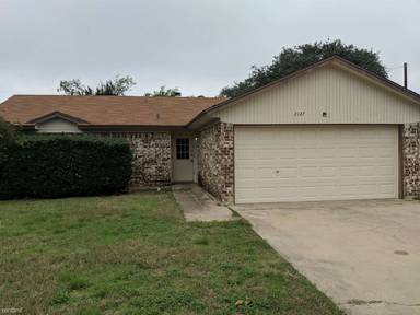 Main picture of 2127 Hidden Hill Dr