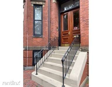 Main picture of 129 Mount Vernon St