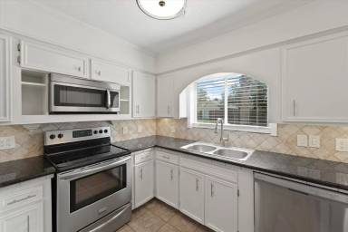 Main picture of 4414 Gardendale Dr