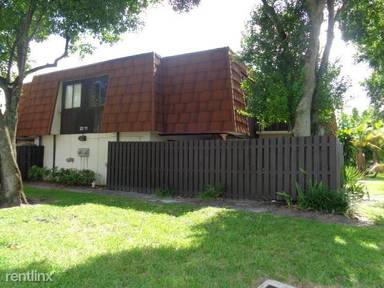 Main picture of 2211 White Pine Cir