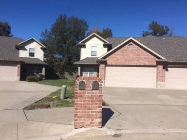 Main picture of Jenne Hill Townhomes