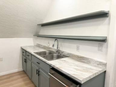 Main picture of 624 13th Ave S