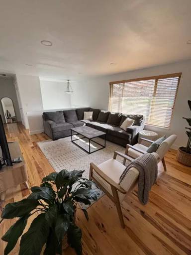Main picture of 9620 S Mumford Dr