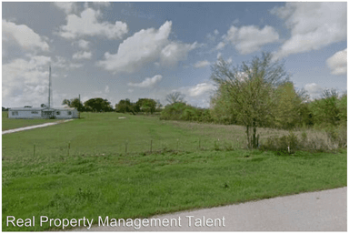 Main picture of 1033 State Highway 31