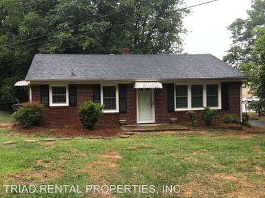 Main picture of 1602 Fairway Rd