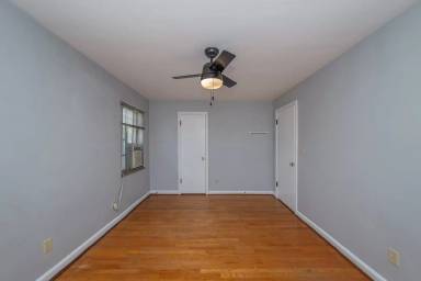 Main picture of 2904 Madison Rd