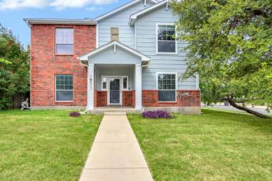Main picture of 10803 Sierra Ridge Dr