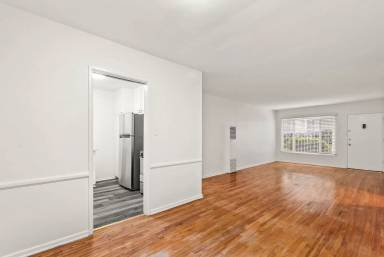 Main picture of 1326 N Vista St