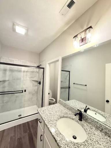 Main picture of 3921 Bird Song Way